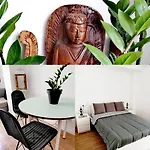 Mini apartamento céntrico con zonas compartidas